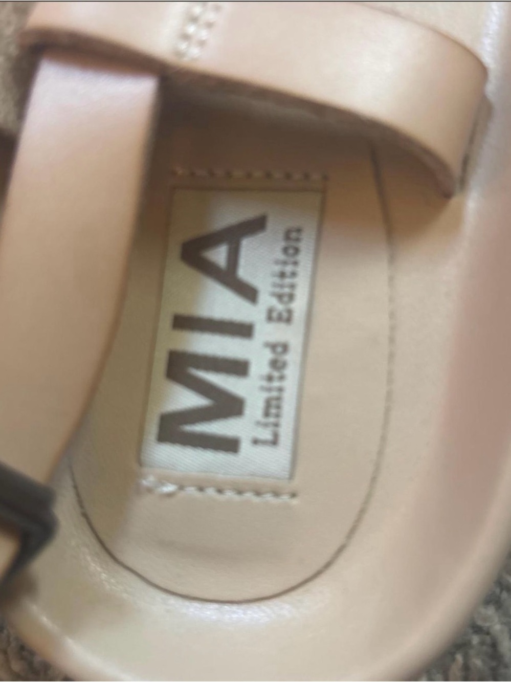 MIA Women's Nude Tan Crisscross Strappy Sandals with Metallic Back - Picture 2 of 3